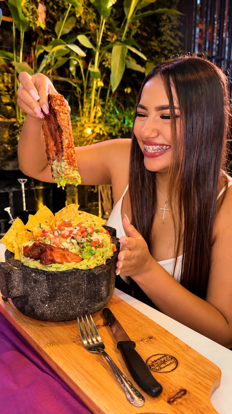 Molcajete de Chicharrón